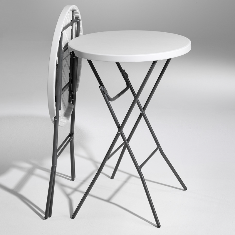 STÅBORD - Båda arrangemangen blev välbesökta och vid invigningen av Braheborg-färjan uppträdde även artister och band på en särskilt uppbyggd scen ombord. Eventet var en utmaning då det genomfördes i mitten av januari med riktigt låga temperaturer. Förutom scen levererade Eventkraft även LED-skärmar, ljudsystem, tyger och belysning.