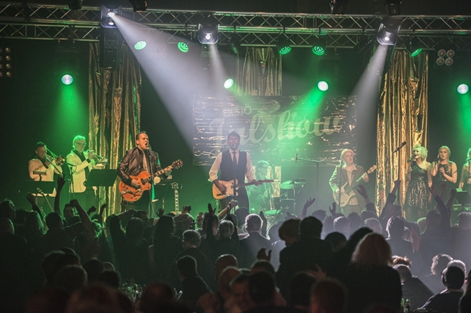 Eksjo julshow2012 11 - Gästande artister var bl.a. Niklas Strömstedt, Siw Malmqvist, Rigo & Sigge Hill Band.