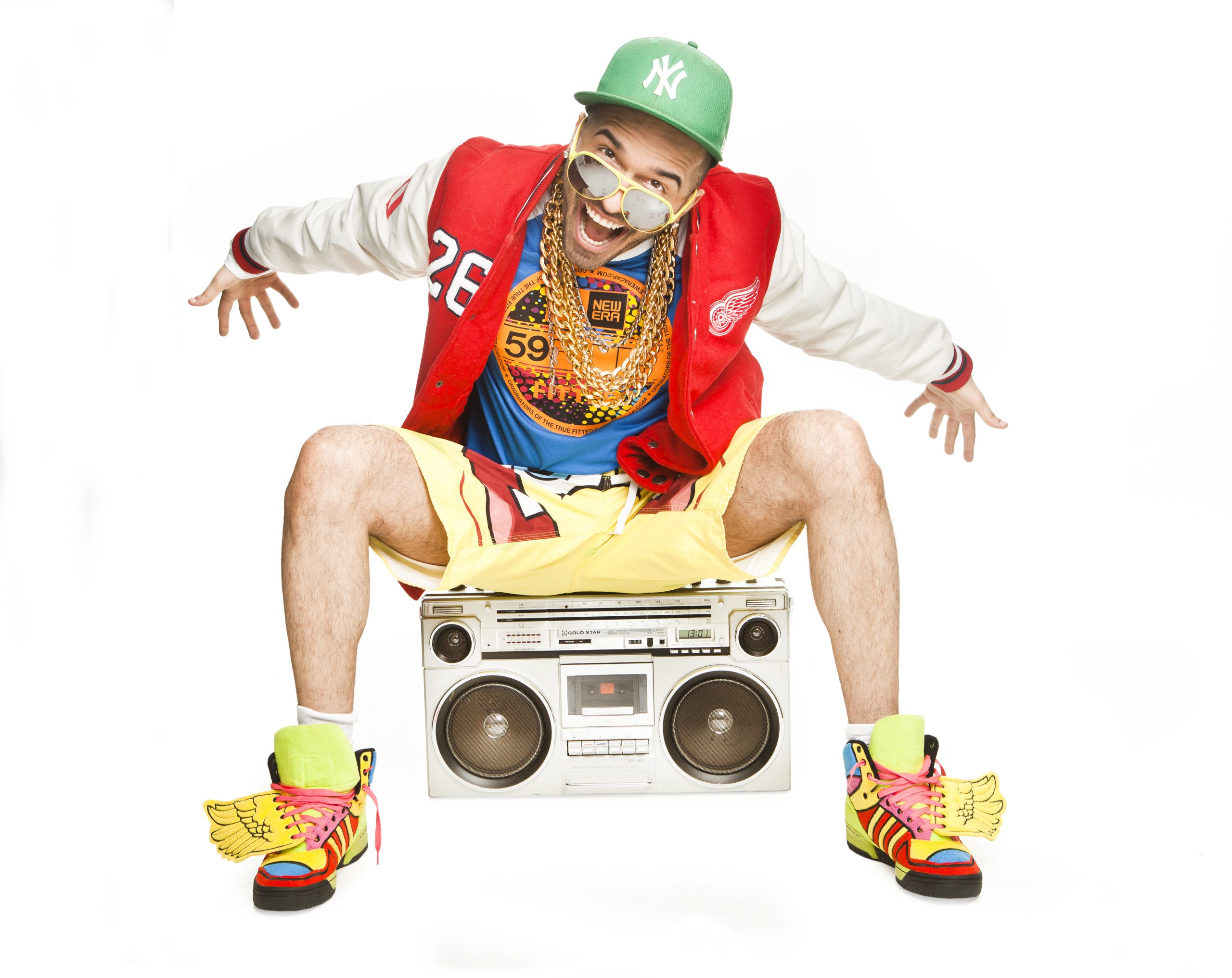 SeanBanan scaled - När Länsförsäkringar skulle fira sitt 175-årsjubileum i Jönköping ville man göra något verkligt minnesvärt. Man ville skapa en unik upplevelse som inte skulle gå obemärkt förbi och det var viktigt att eventet både signalerade styrka och glädje. Det stod ganska snart klart att man ville bjuda upp till någon slags folkfest med musik och underhållning där alla skulle vara välkomna – både gammal och ung.