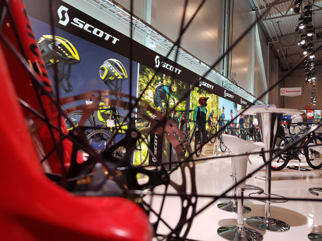20180316 113554 Wetter 4 - Årets Cykelmässa avslutades nyligen på Kistamässan. Under tre dagar möttes cykelentusiaster från hela Skandinavien för att upptäcka nya prylar, diskutera tävlingar och göra affärer.