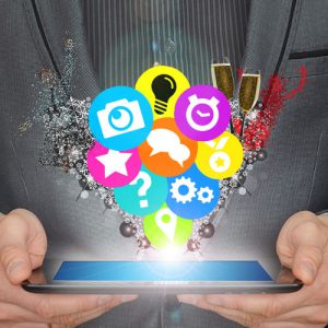 poangjakten 500x500 - Poängjakten är den perfekta konferensaktiviteten; flexibel, energigivande och minnesvärd! Här ställs ni inför mängder av kluriga, roliga, utmanande, galna uppdrag – många fler än ni hinner göra. Lägg upp en strategi tillsammans i laget för att samla så många poäng som möjligt – kul får ni på köpet!