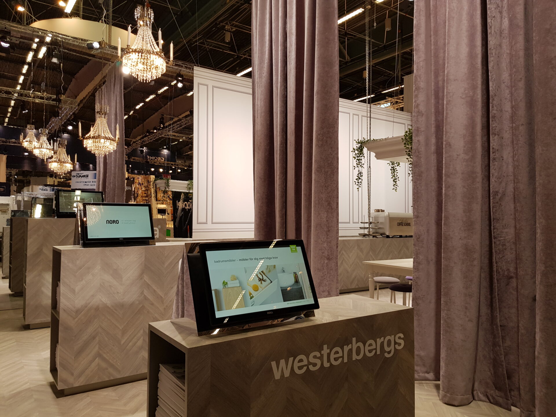 20180409 212848 - I vår hyrshop finns all typ av utrustning till din monter. Kontakta oss för att höra mer om hur vi kan hjälpa dig.