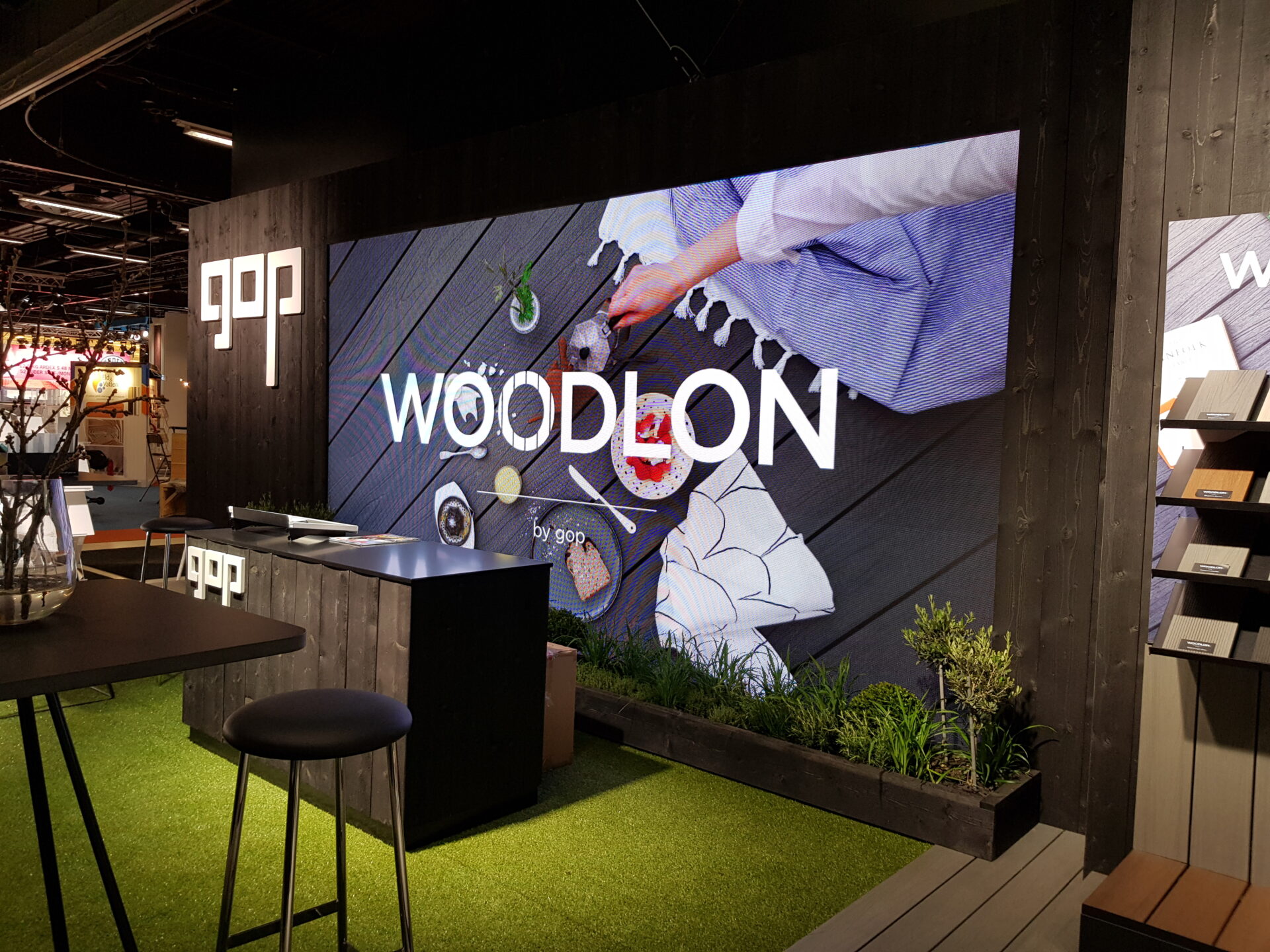 20180410 075858 - I vår hyrshop finns all typ av utrustning till din monter. Kontakta oss för att höra mer om hur vi kan hjälpa dig.