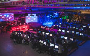 Event LAN e1562072493250 - E-sport turneringar, LAN-partyn och andra slags event med fokus på gaming är något som ligger oss varmt om hjärtat.