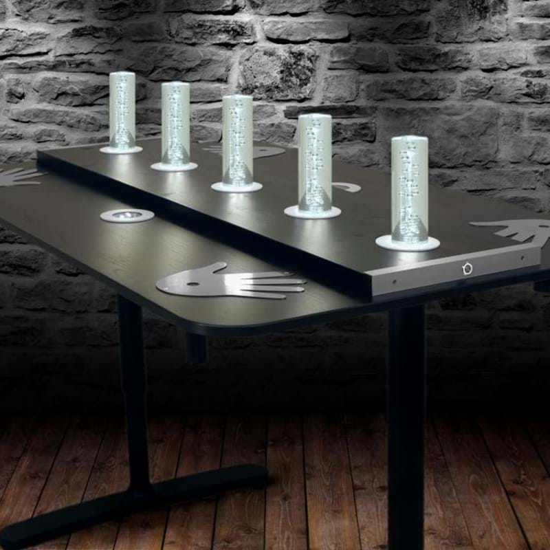 Nattduellen Eventkraft - Fotboll på ett helt nytt sätt. Gummibollarna ger er skydd och gör er komiskt klumpiga ute på spelplanen. Spela inomhus eller utomhus beroende på säsong. Den kyligare delen av året kan vi ordna inomhushall mot en kostnad på ca. 1000 kr (exkl. moms), beroende på datum. Alternativt kan ni ordna egen inomhushall.