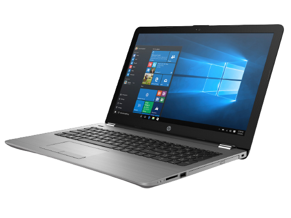 hpg6250 removebg preview - Veterandagen den 29 maj är en officiell flaggdag i Sverige. Varje år hålls ceremonier över hela landet till minne av Sveriges krigsveteraner. Veterandagen 2024 blev den hittills största tillställningen, med särskilt fokus på veteraner som tjänstgjorde på Balkan under 90-talet.