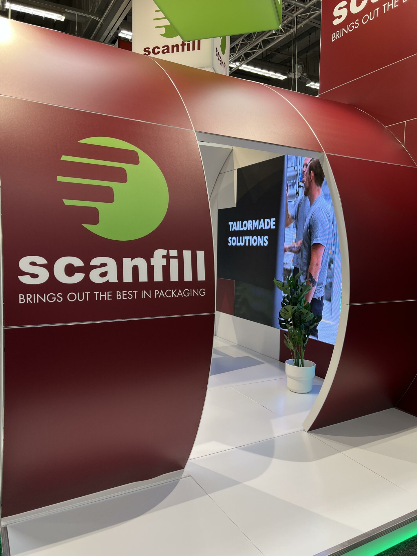 3 Uo273Ie - I vår hyrshop finns all typ av utrustning till din monter. Kontakta oss för att höra mer om hur vi kan hjälpa dig.