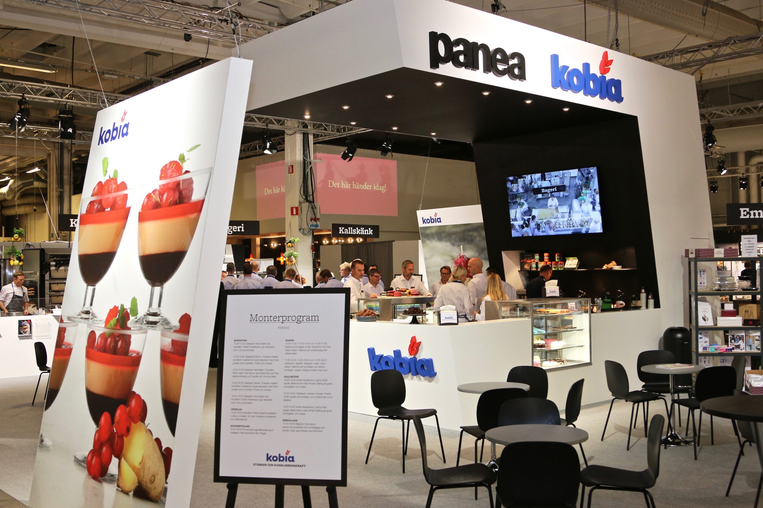 BAGERIMASSAN 2017 foto Johnny ME3DIA 1 av 11 2 scaled - I vår hyrshop finns all typ av utrustning till din monter. Kontakta oss för att höra mer om hur vi kan hjälpa dig.