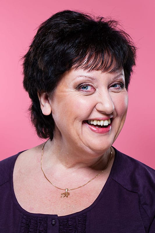 BabbenLarsson scaled 1 - Eventkraft erbjuder möjlighet för inspelning websändningar när du vill genomföra presentationer, produktlansering, konferens, utbildning, kick-off eller t.o.m. mässa. Vi hjälper dig att nå din publik, dina kunder och medarbetare via stream/video direkt framför skärmen. Ett bra alternativ eller som komplement till fysiska möten.