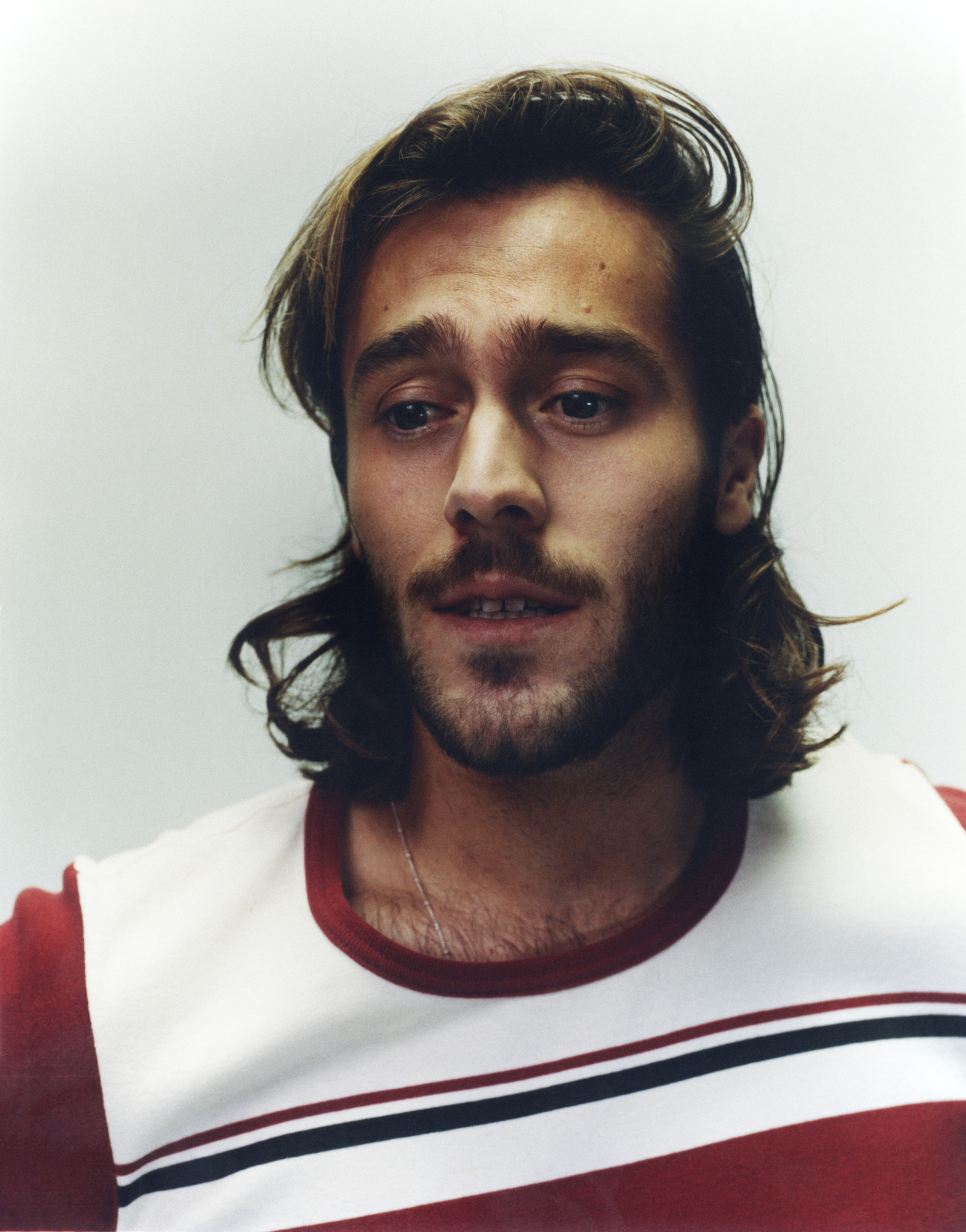 Benjamin Ingrosso - Mycket mer än bara stand up&nbsp;Babben är verkligen en artist med bredast tänkbara kompetens. Ett självklart val när du behöver en ståuppkomiker och lika utmärkt som moderator till nästa konferens. Dessutom (vilket få känner till) en jazzsångerska med mellansnack i världsklass.&nbsp;Men Babben är kanske mest intressant som föreläsare. Hon är väl inläst på sina ämnen, samtidigt som hon berör och är rolig.&nbsp;Just nu kan Du t.ex. boka föreläsningarna:&nbsp;*Offra dig lagom:&nbsp;Föreläsning på 1-1,5tim om stress, utbrändhet, hur du kan ta dig ur prestationstänkandet och värna dig själv. Många skratt varvade med handfasta råd och allvarliga frågeställningar.&nbsp;*Friskvård a la Babben:&nbsp;Föreläsning på 1-1,5tim om friskvård, stress, kriser, beroenden. Råd om hur du eliminerar stress och skapar stor hälsovinst.&nbsp;*Smällar man får ta:&nbsp;Livet borde vara en räkmacka men är det sällan. Det är lätt hänt att gamla mönster blir ett bagage vi släpar runt på även som vuxna. Personliga exempel med klassisk coachning – det mesta går att förändra om man vill.&nbsp;
