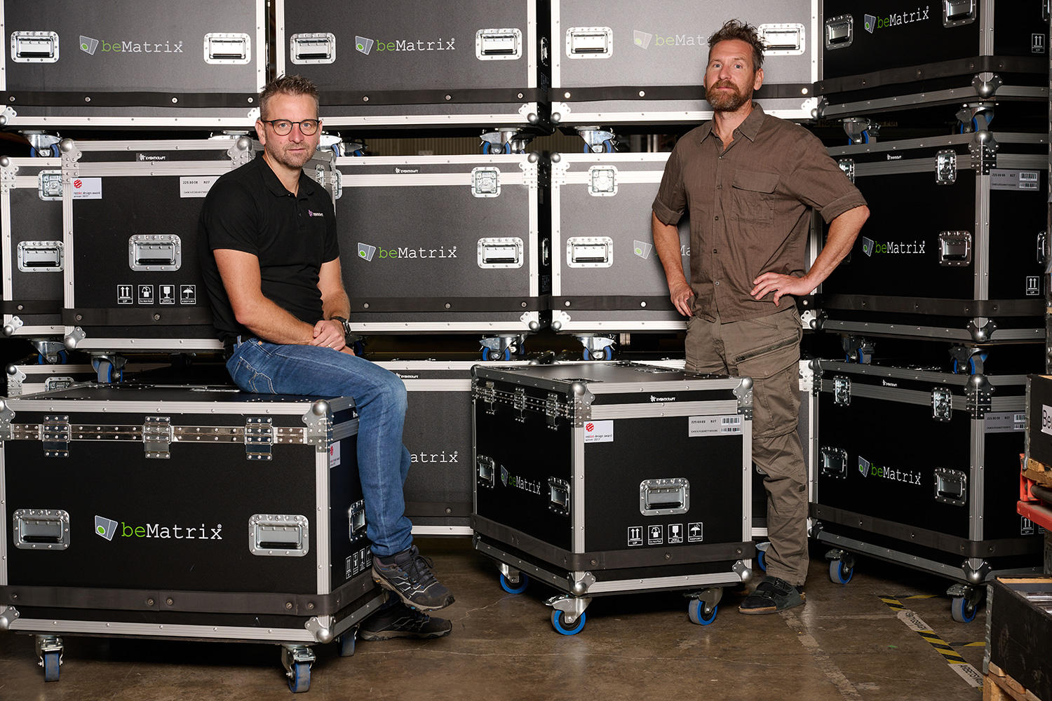 Kontakt - Söker du kontaktuppgifter till någon särskild av våra medarbetare, klicka på knappen nedan! DSC 2626 eventkraft20230920 - Söker du kontaktuppgifter till någon särskild av våra medarbetare, klicka på knappen nedan!