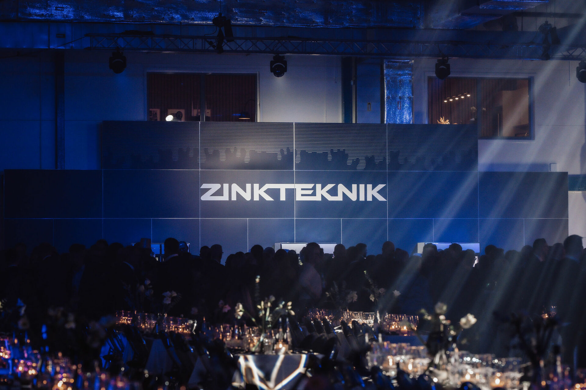 Eventkraft foretagsevent med Zinkteknik 6 - Zinkteknik är Europas ledande företag inom Zinkgjutning. Ett familjeägt företag med huvudkontor i småländska Bredaryd som levererar produkter i stor skala till den globala bil- och elektronikindustrin.