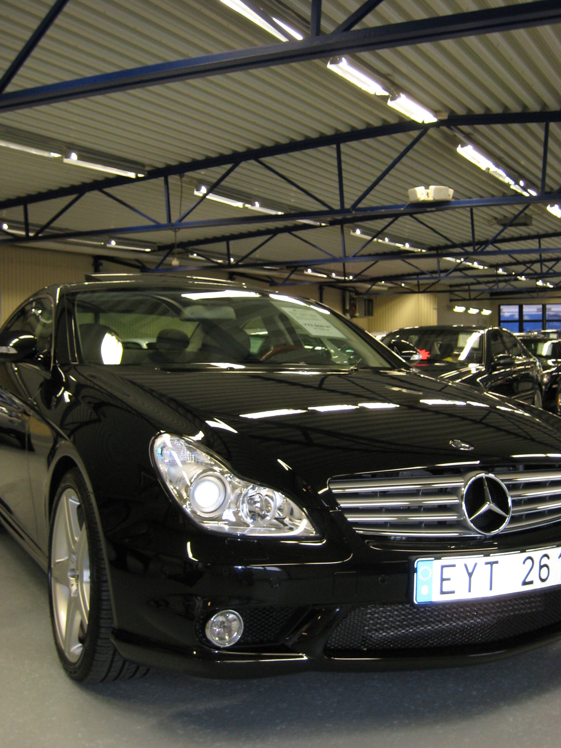 Installation - Eventkraft har många års erfarenhet inom installation av ljud & ljus, bildteknik m.m. Vi kan leverera optimala lösningar för både små och stora lokaler. Hedins bil Ljud-Installation