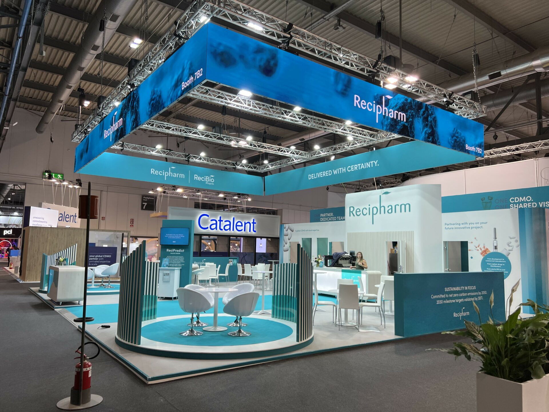 CPHI 2024 - Läkemedelsmässa i Milano - CPHI är en välkänd läkemedelsmässa och ett internationellt konvent med över 40 000 besökare och 1 400 utställare. 2024 genomfördes CPHI i Milano, Italien. IMG 5023 - CPHI är en välkänd läkemedelsmässa och ett internationellt konvent med över 40 000 besökare och 1 400 utställare. 2024 genomfördes CPHI i Milano, Italien.