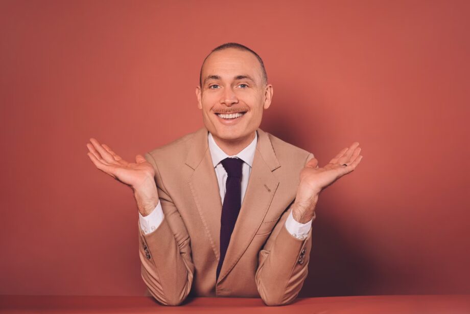 Jesper Ronndahl - Jesper Rönndahl har under många år varit en återkommande röst och profil inom både radio och tv i Sverige.