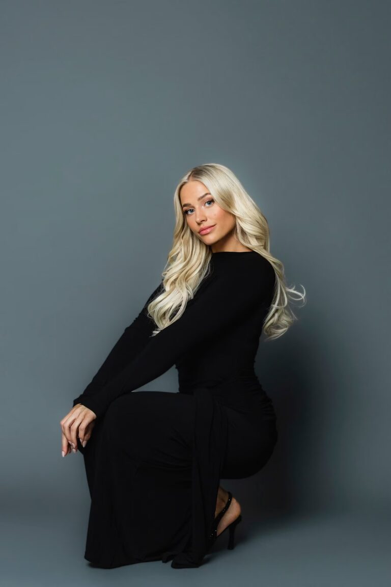 Klara Hammarstrom - Vi har band, shower och massor av annat som passar vid t.ex. fest, scen, konsert, event, festival, teater m.m. Vi har dessutom gjort grovjobbet åt dig och sållat fram det bästa ur gyttret som finns på nätet idag – så när du bokar genom oss har du garanterat bra, beprövad och prisvärd underhållning!