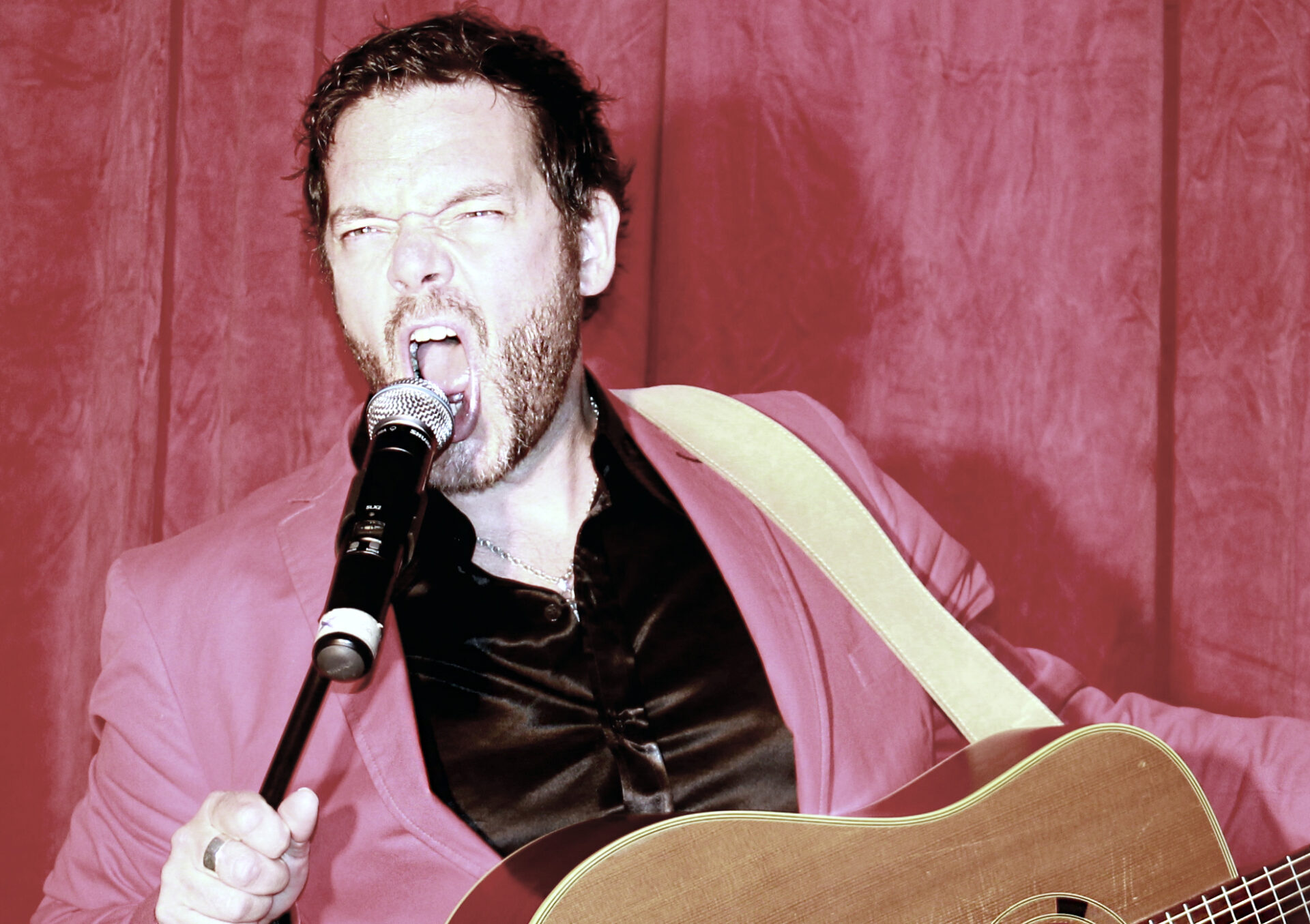 Prisguide 2023 - Börja gärna med att läsa igenom vår prisguide över vad man bör tänka på när man bokar artister och underhållning. För att få en ungefärlig uppfattning om vad olika sorters underhållning kan kosta i samband med ett event så presenterar vi olika typer av underhållning nedan. Vi har även sammanställt en lite förenklad prisguide över de mest vanliga formerna av underhållning. Kika gärna på denna och hör av dig med önskemål om underhållning i en prisklass som du känner passar för ditt event! Ricardo ausin e1691489760434 - Börja gärna med att läsa igenom vår prisguide över vad man bör tänka på när man bokar artister och underhållning. För att få en ungefärlig uppfattning om vad olika sorters underhållning kan kosta i samband med ett event så presenterar vi olika typer av underhållning nedan. Vi har även sammanställt en lite förenklad prisguide över de mest vanliga formerna av underhållning. Kika gärna på denna och hör av dig med önskemål om underhållning i en prisklass som du känner passar för ditt event!