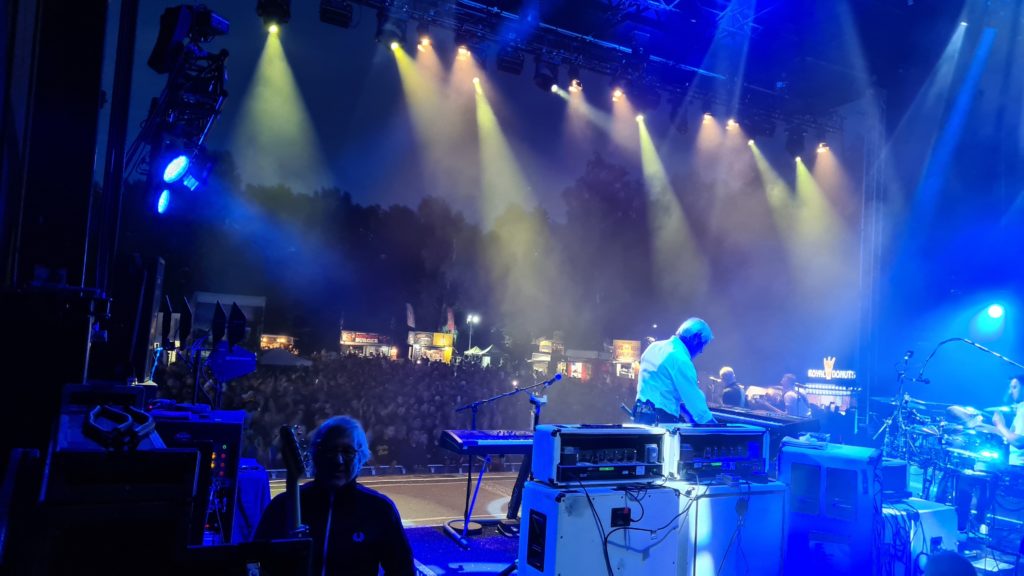 TimeToRock5 1024x576 1 - Time to Rock är en mysig och lagom stor festival för hårdrocksälskande publik i södra Sverige. I det lilla samhället Knisslinge samlas ca 4-5000 fans och entusiaster för att njuta av bra musik under tre dagar under den första helgen i Augusti.