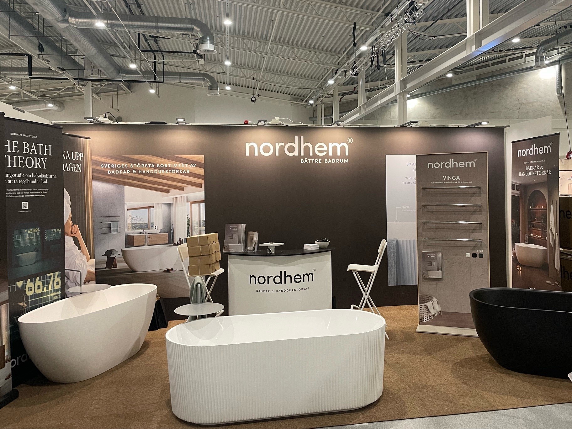 badkar - I vår hyrshop finns all typ av utrustning till din monter. Kontakta oss för att höra mer om hur vi kan hjälpa dig.