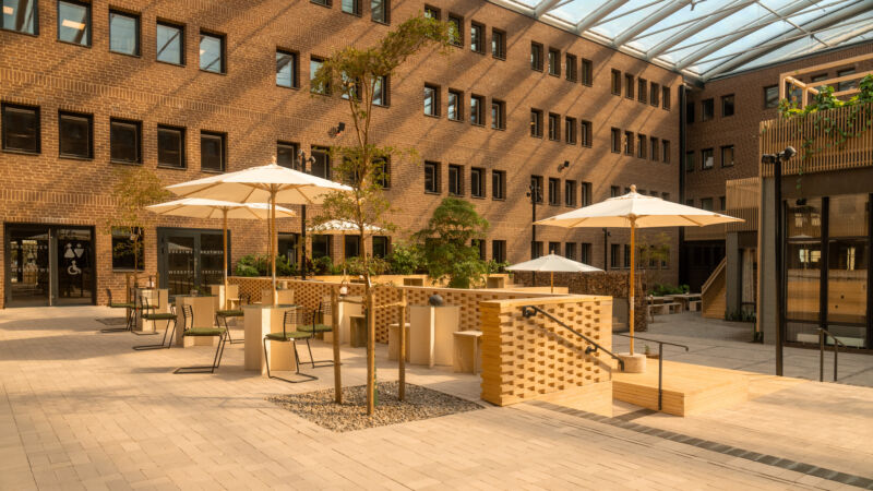 carotte werket - Vi hjälper företag och större grupper (minst 100 personer) att boka eventlokaler i Jönköping i samband med bokning av underhållning eller hyra av event-teknik . Nedan har vi samlat ett urval av dessa eventlokaler med kort beskrivning och bild. För mindre grupper har vi några ytterligare förslag på mindre eventlokaler – se längst ned på den här sidan!