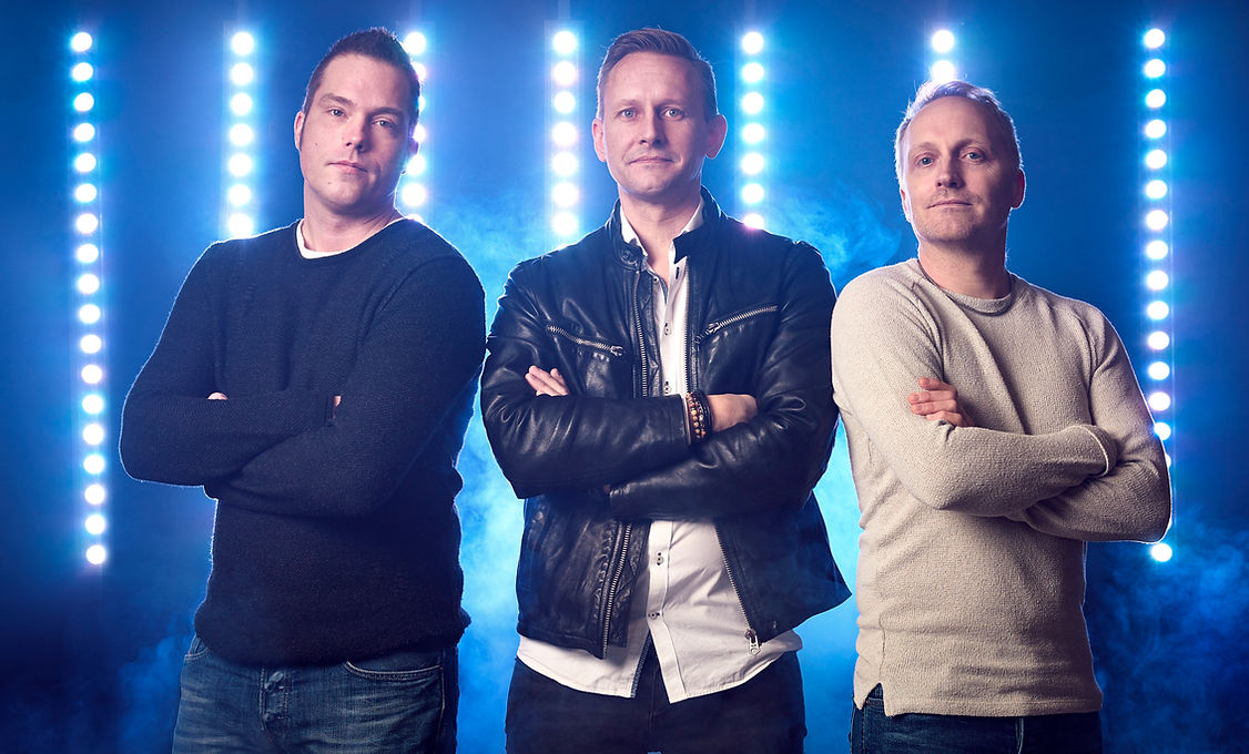 soundtrip - Sveriges mest etablerade DJ utan tvekan. Clabbe levererar musik för alla åldersgrupper och är alltid uppskattad bakom spelarna. Med sitt karaktäristiska sätt att presentera musik har han skapat ett oförglömligt signum som Sveriges första kändis-DJ och han är ”still going strong”.