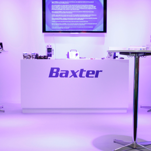 Baxter bar 1 1 - Gobond är en sandwichskiva med ytterskikt av aluminium och kärna av polyeten. Finns i flera färger och ytstrukturer. Materialet har mycket goda tryckegenskaper och passar utmärkt som tryck-, skylt och displaymaterial. . Konstruktionen ger ett lätt och styvt material med unika bearbetningsmöjligheter.