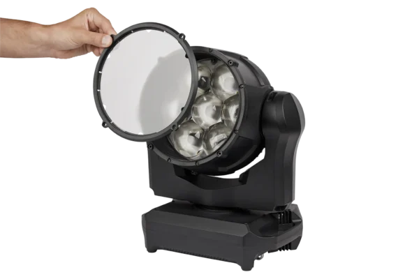 - Martin MAC Aura XIP är en banbrytande rörlig wash light. Med sin radikala aura filament-effekt och fulla pixelkontroll ger den ljusdesigners oändliga kreativa möjligheter. Den har en smart utomhusklassad design, vilket gör den till den första armaturen i sin klass godkänd för utomhusbruk utan kompromisser i storlek och vikt. MAC Aura XIP levererar enastående optisk kvalitet, med ett jämnt tvättfält och kraftfulla, intensiva mid-air beams. Den är perfekt för konserter, festivaler och turnéer men är samtidigt tyst och lätt nog för teater och TV-produktioner. En pålitlig arbetshäst med en förseglad design som kräver minimalt underhåll. MAC Aura XIP sätter en ny standard för innovation och kvalitet inom professionell belysning.
