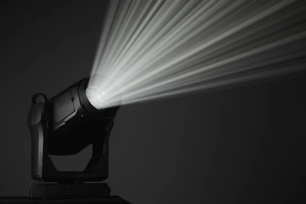 - Martin MAC Viper XIP är den nya generationens moving head som omdefinierar prestanda, innovation och tillförlitlighet. Den kombinerar den legendariska kraften från Viperserien med Martins banbrytande XIP Smart Weatherproofing-teknik, vilket gör den till ett unikt kraftpaket för belysningsdesigners och uthyrningsbolag.